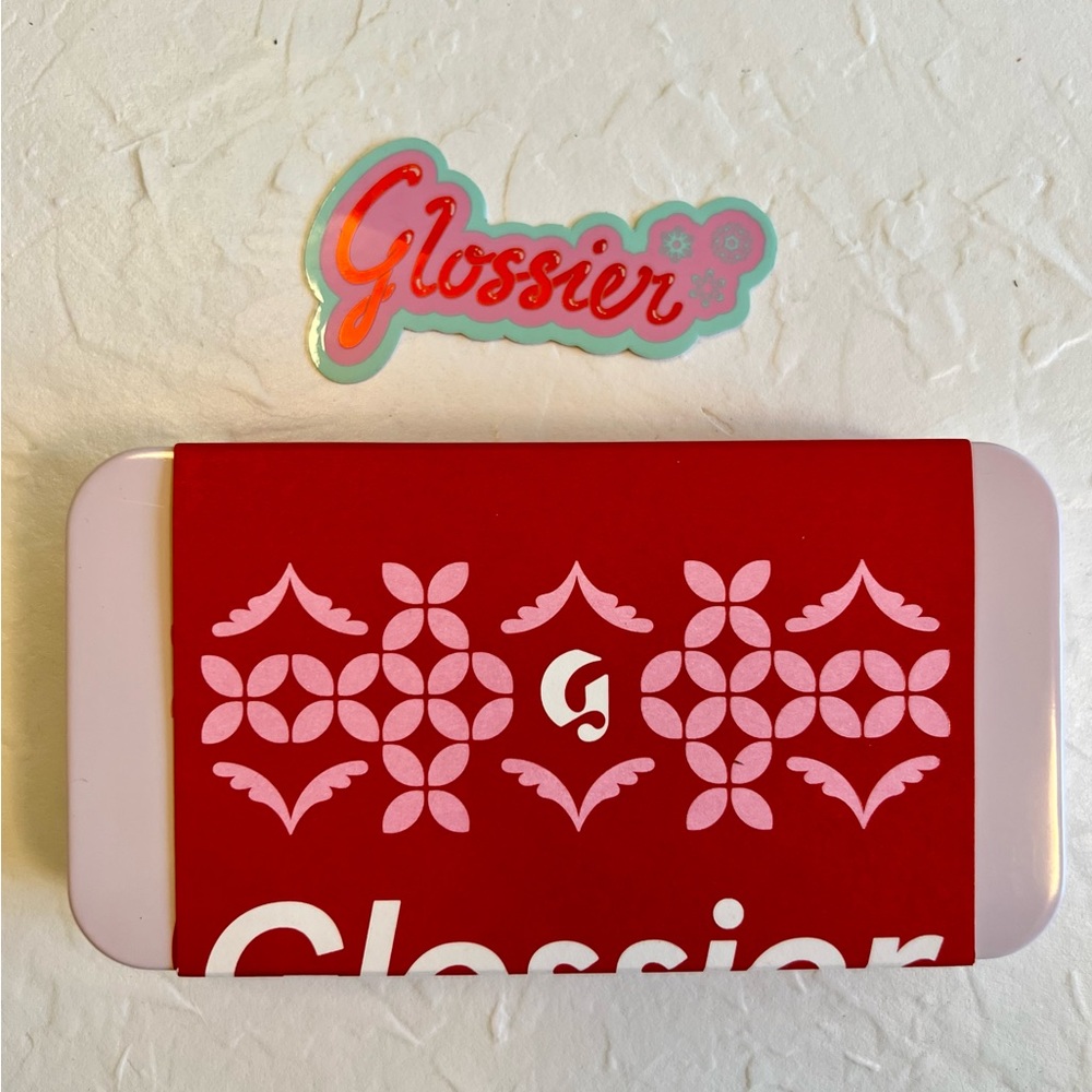 Glossier Touch Up Kit